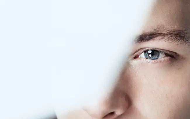 Olho Seco: É importante ficar alerta nos sintomas, mas a prevenção é o caminho.